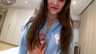 sharing bed with stepdaughter ends in creampie