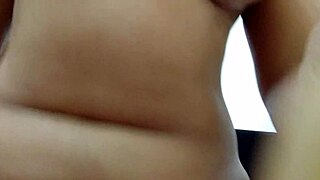 sarah rosa shows off her shaved pussy in exhibitionism