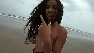 Manoella Fernandes strips everything off on Itanhaém beach!