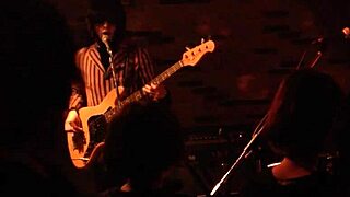 I love watching this Japanese milf deepthroat rough