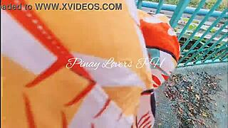 risky public fucking in the amusement park, so exciting.