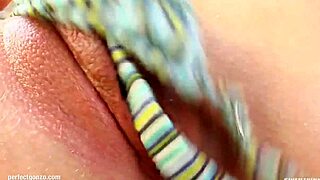 gitta blond does some gonzo style solo fingering, you know?