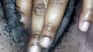 gettin my tsunami pussy ready for jamaican zaddy!