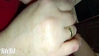 Closeup Blowjob And Cum On Big Cock