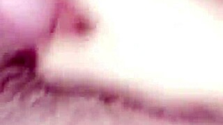 Young twink jerking off for cumshot?