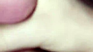 Young twink jerking off for cumshot?