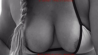 minha esposa fazendo xixi na praia um bem comprido