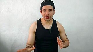 Convenci A Mi Compa�ero Hetero Casado De Mamarle Su Vergota De 20cm En El Trabajo Se Vino En Mi Boca Relato Sexual