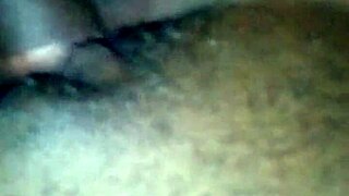 Early morning greeting to African bae