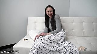 classy minnie boom fingers her wet juicy pussy