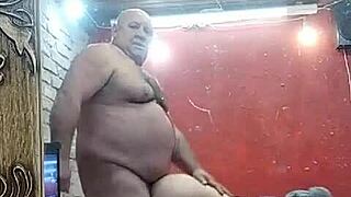 Tiuzao E As Novinhas Do Sul Em Corpo Muscular