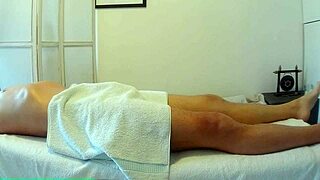 Asian masseuse gives handjob in uniform – happy ending!