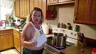 scarlett catches her step-son with big tits and blowjob