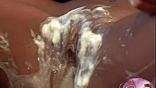 Yo, Tabatha Sweet is all about strawberries and cream while licking backstage!