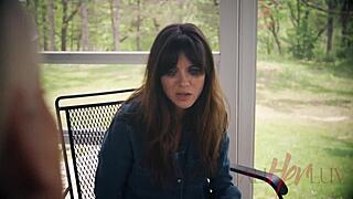 Give me shelter, I'm a lost girl