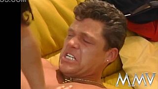 Brunette Hoe Gets Facialized