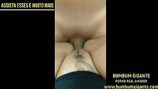 Esposa safada dando gostoso para amante enquanto marido trabalha