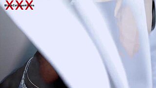 Amateur Babe Lifts Leg for Monster Cock Creampie Fucking