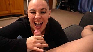 big butt housewife gets anal and facial