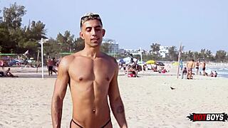 i came to rio to offer my greedy ass for big cocks