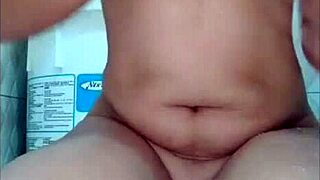 omg, i squirt so much when i finger myself