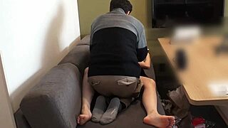 Did you see that private sex with the japanese magazine model amateurs