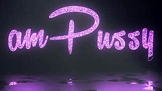 Amateur teen girl masturbates wet pussy