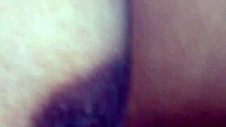 amiga madura in hotel room