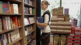 Nerd receives oral service and a ride