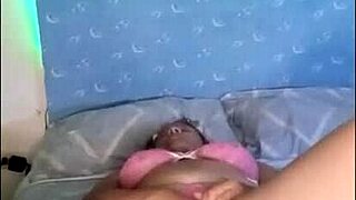 Enjoying a nice fuck with Gina on live stream