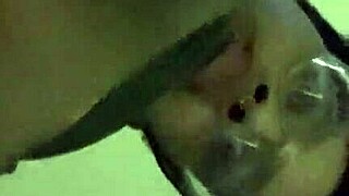 bobbi jo88 is obsessed with her body