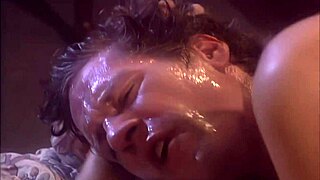 Lauren Phoenix goes hardcore with anal pounding and messy cumshot