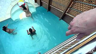 Glamour teens kari, mea melone, victoria daniels deepthroat in orgy, making him squirt