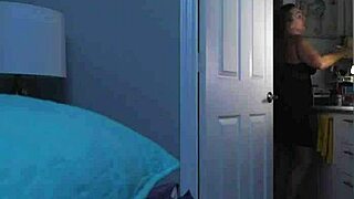 Stepson Fucks Stepmom to Overcome Thunder Fear