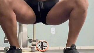 Brave Girl Dares to Lick Pussy in Gym!