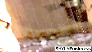 A Rare Erotic Solo by Sexy Shyla Stylez