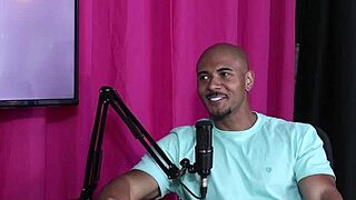 She entered the liberal world with a couple's support and wanted to meet producer Lucas Ferraz