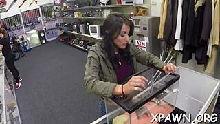 Amateur licks balls gives sloppy blowjob 😋