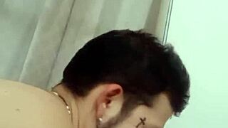 Watch Palos Mañaneros episode 1 featuring Colombian and Mexican gay morning action. the guys engage in intense encounters.