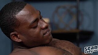 Desmond sucks hunk's cock in gay fantasy