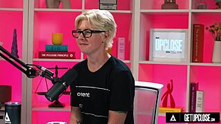 Kimmy Kimm, show us that intense Hitachi orgasm up close!