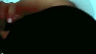 Ibu Tiri Puasin Semua Hasrat Liar Aku