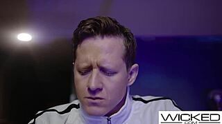 Freya Parker Fucks And Rides!