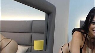 Latina Kendra Parker flaunts big tits and sexy ass on webcam.