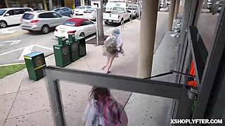 Isabella Nice's big boobs and skillful blowjob with a Lp officer in a shop