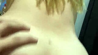 Amateur couple enjoys pussy creampie in detailed scene