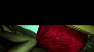 Ladyboy Indonesia Kurus Kena Anal Dalam Pakai Stocking, Kaget Gak?