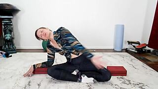 Goddess Aurora Willows’ yoga class 7 – a fetish-filled experience