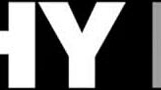 Blonde bombshell Eliz indulges in late night anal fun