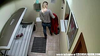 Pierced pussy caught on hidden cam in tanning bed